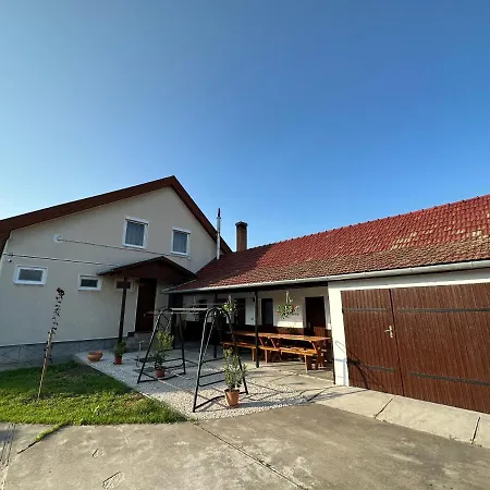 La Vita Pihenohaz Gyomaendrőd Zewnętrze zdjęcie
