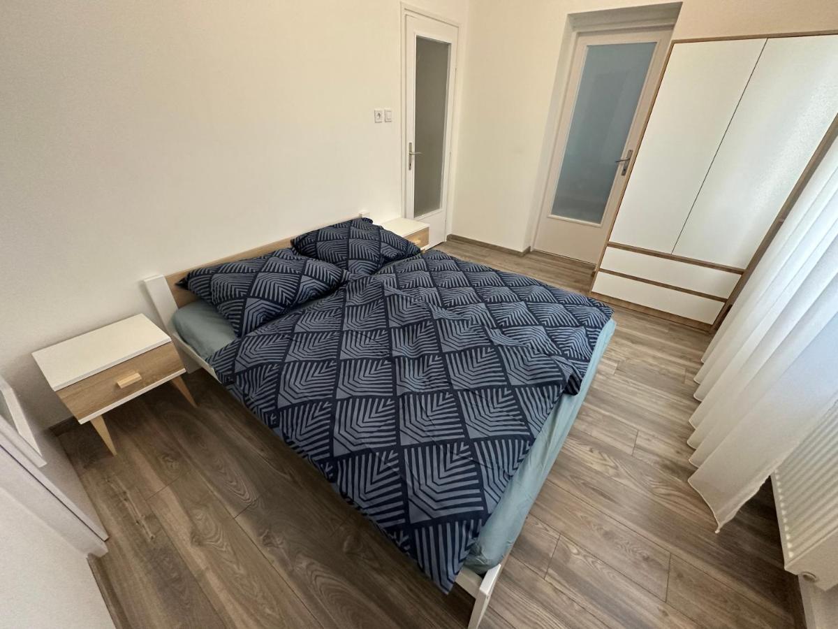 La Pihenohaz Apartment